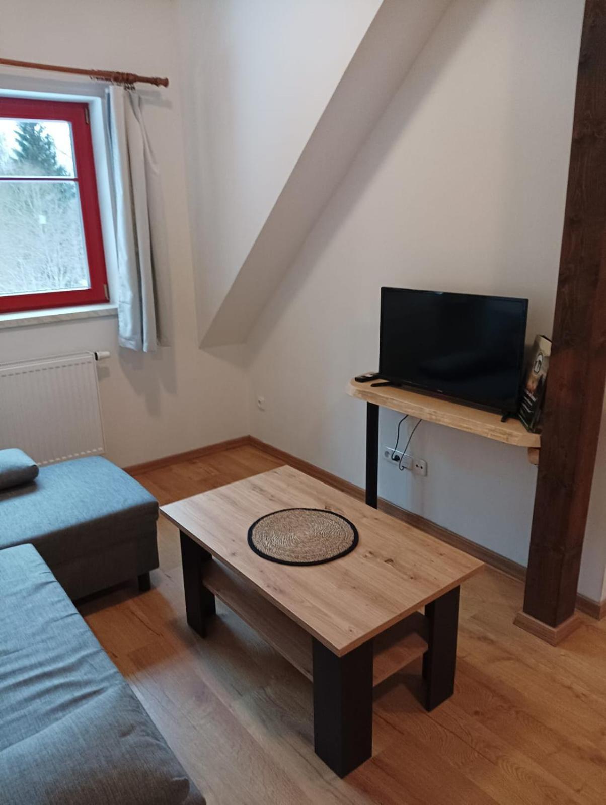 Apartmány Na samotě Kubova Huť Exteriér fotografie